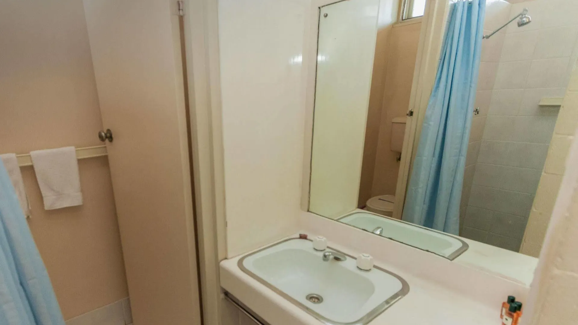 Moruya Waterfront Hotel Motel
