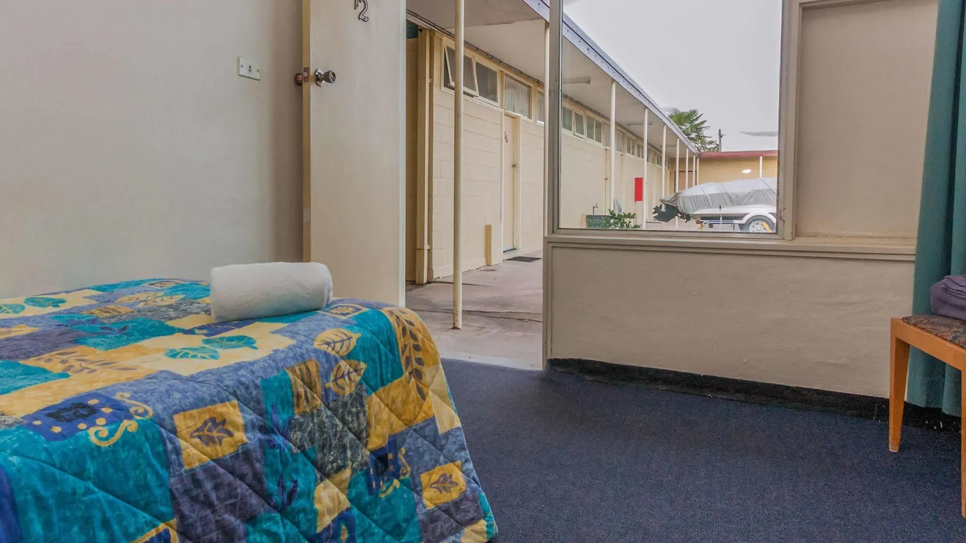 **  Moruya Waterfront Hotel Motel Australia