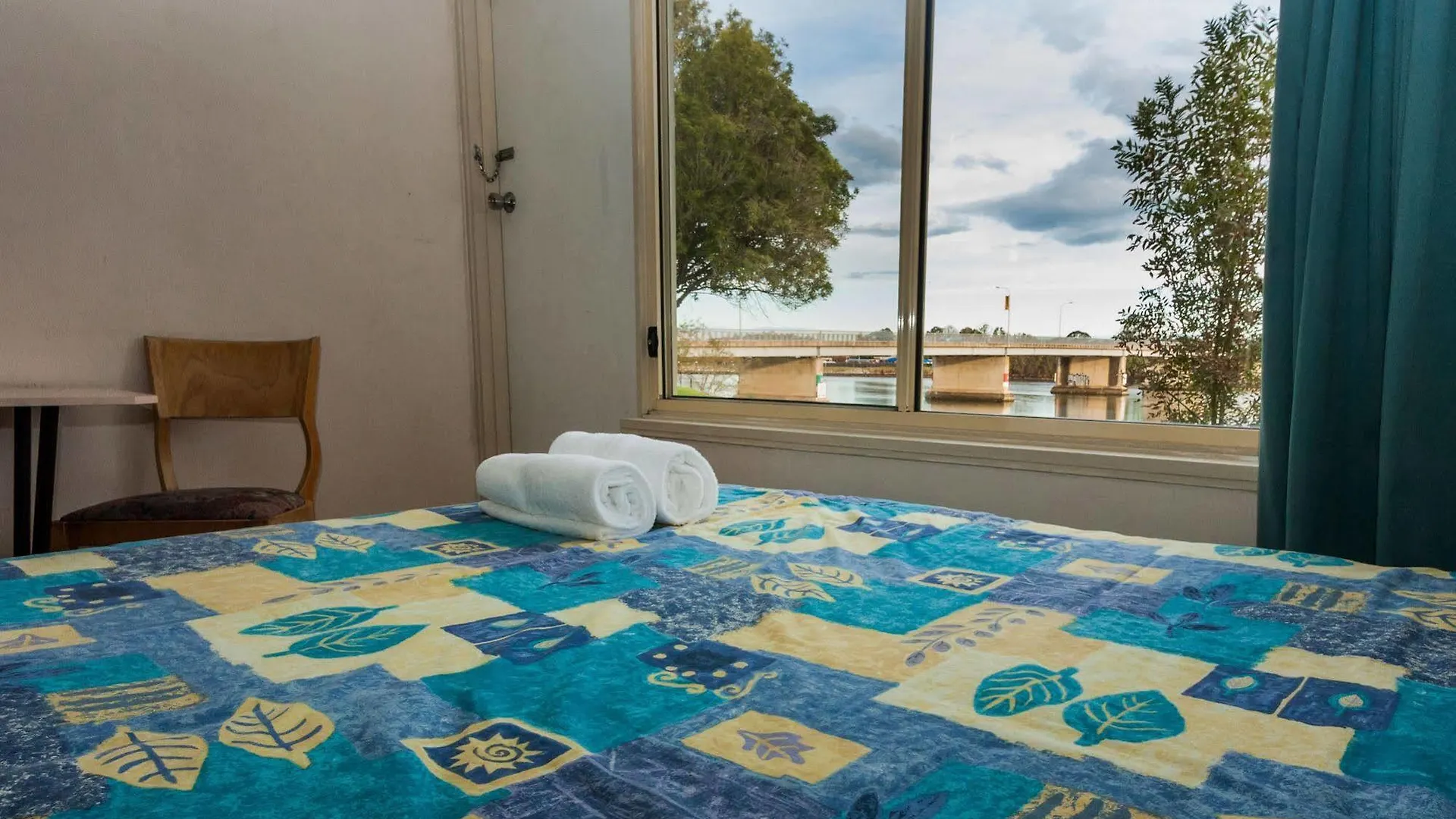 Moruya Waterfront Hotel Motel